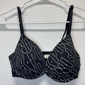 Victoria's Secret PINK Wear Everywhere T-Shirt Lightly Lined 32C Bra LOGO